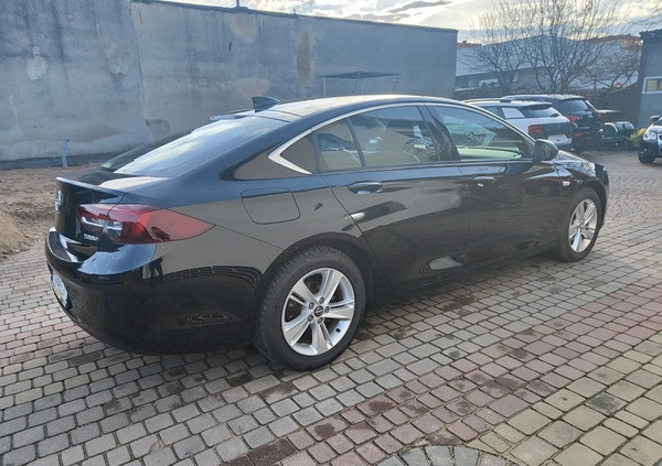 Opel Insignia cena 71600 przebieg: 100000, rok produkcji 2018 z Słupca małe 211